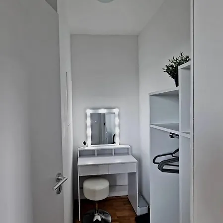 Ferienwohnung Koeln Exterior photo
